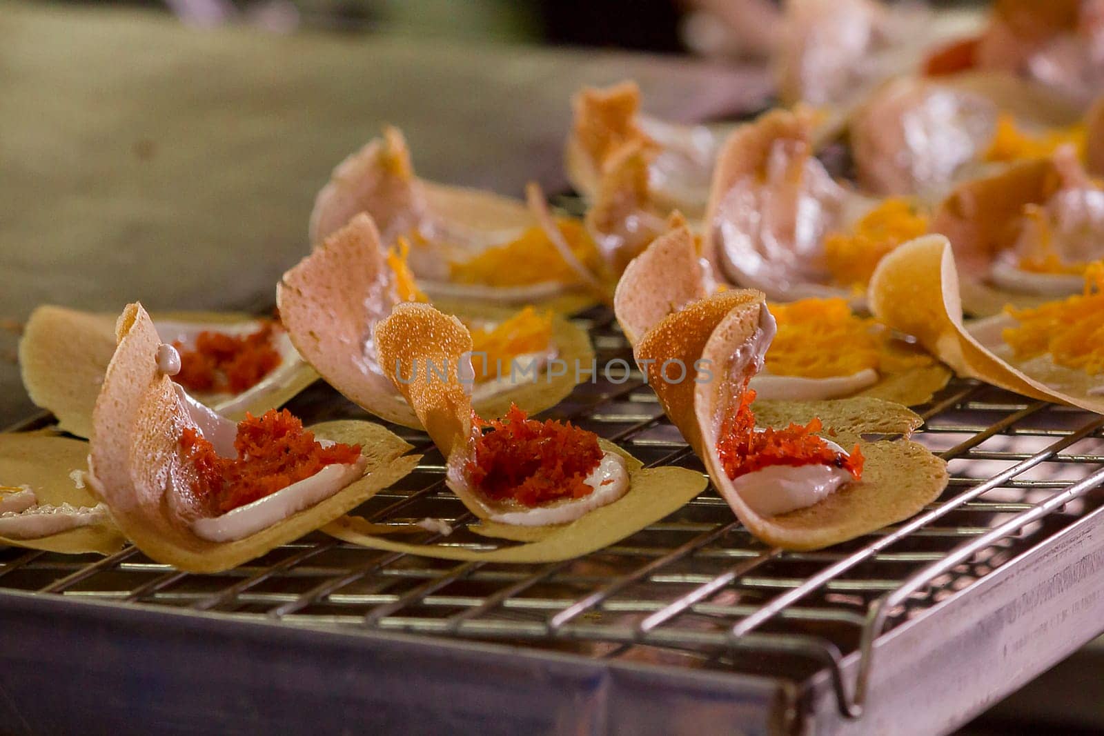 Thai Crispy Pancake is a Thai dessert.