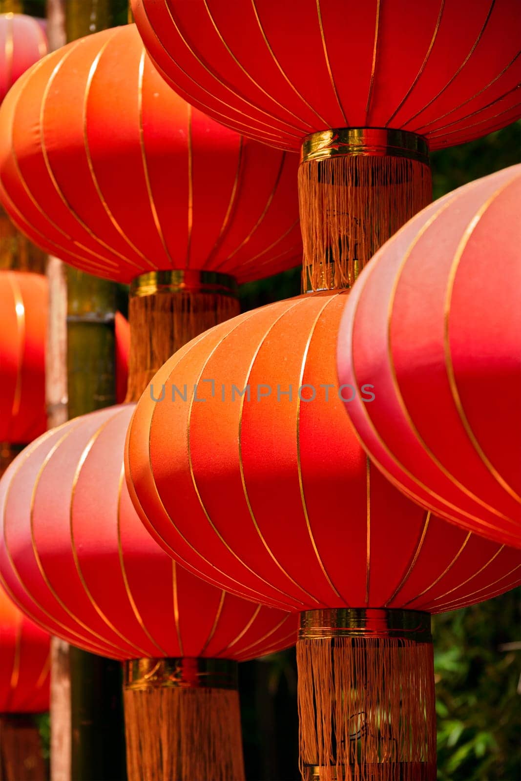 Chinese traditional lanterns by dimol