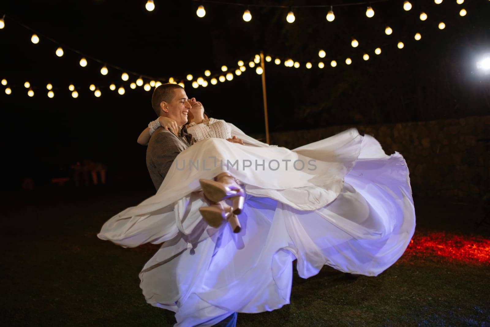 the first wedding dance of the bride and groom by Andreua