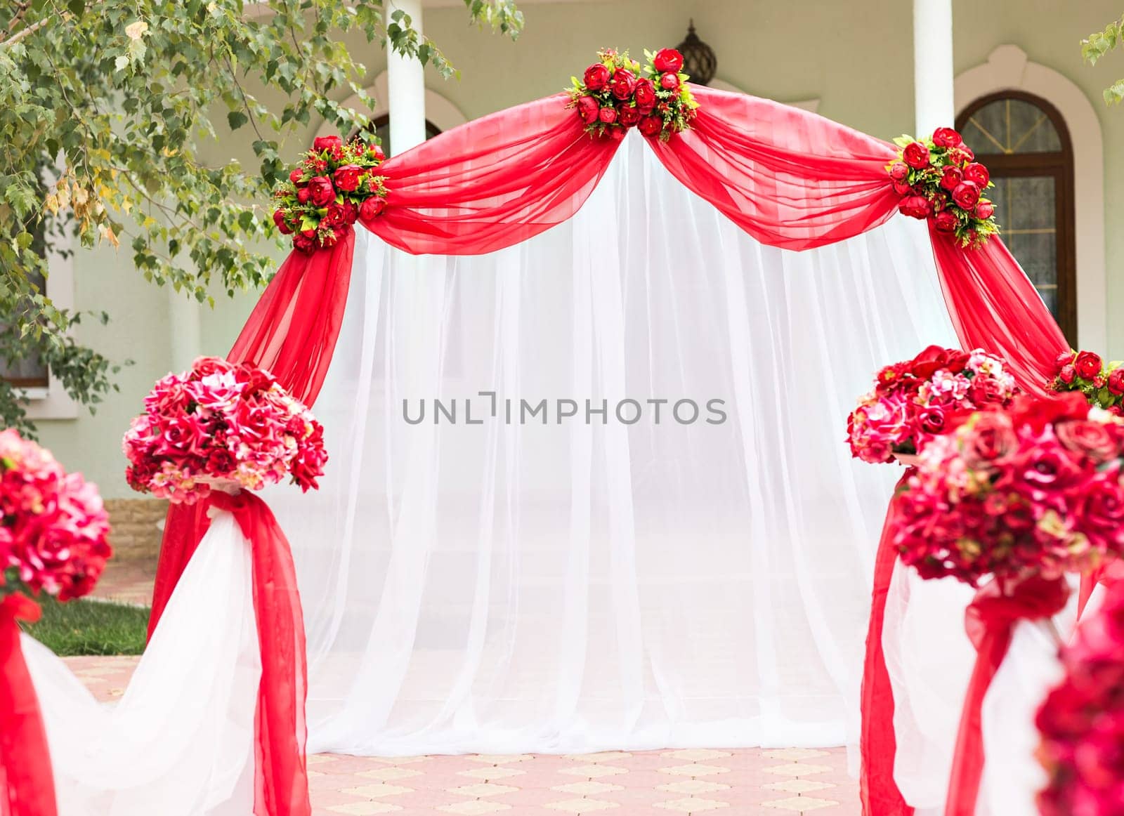Wedding Ceremony Decorations Outdoors by Satura86