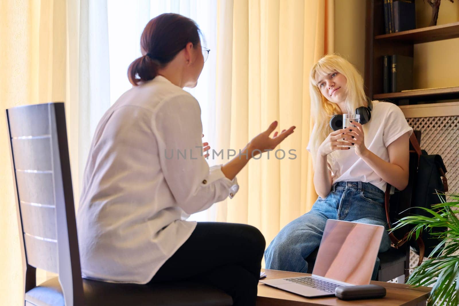 Therapy session of a teenage student girl, professional help of a psychologist. Psychology, adolescence, issue, treatment, adolescent mental health, counseling, social assistance concept
