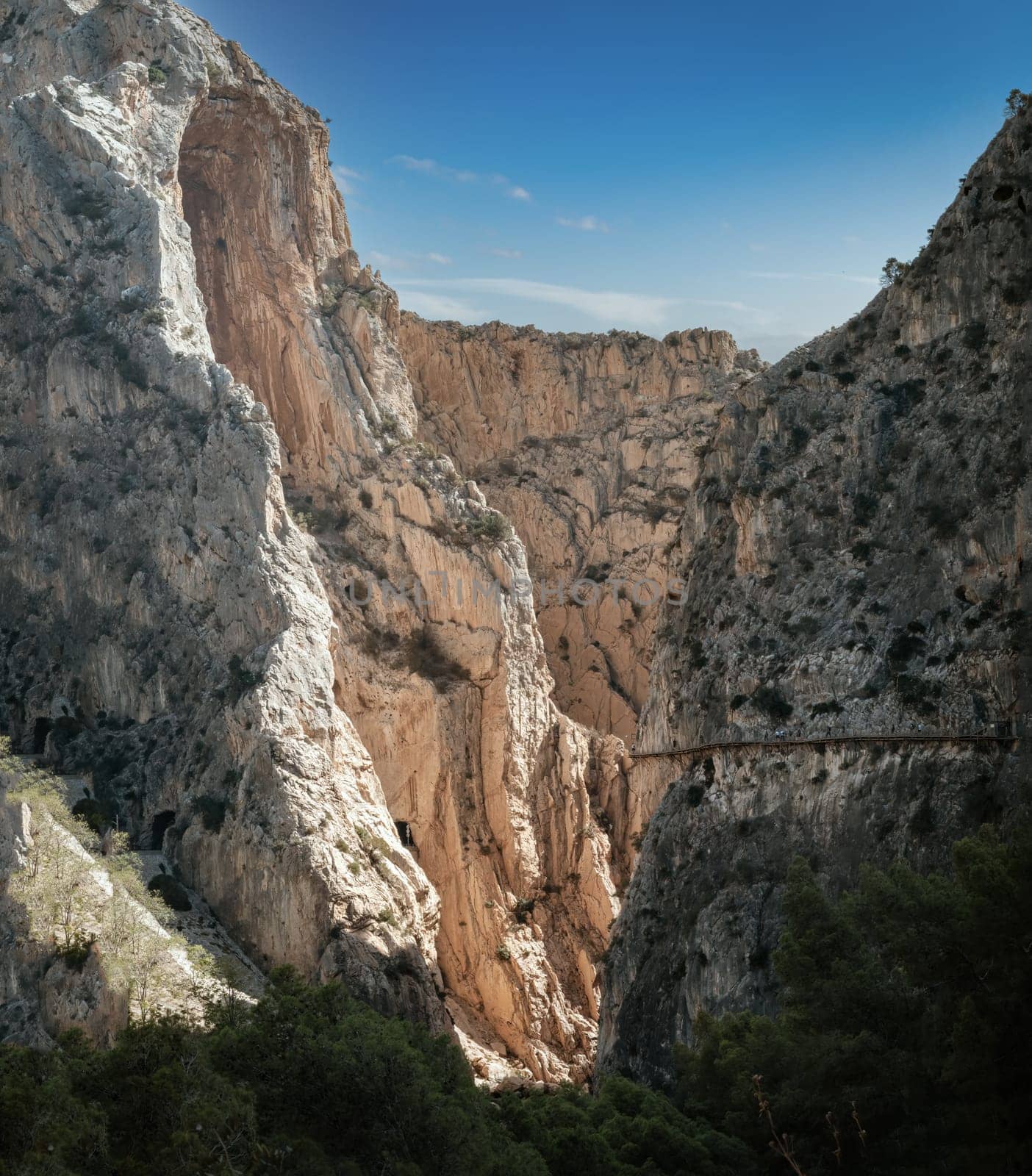 Thrilling Caminito del Rey Pathway with Tourists and Train Track by FerradalFCG
