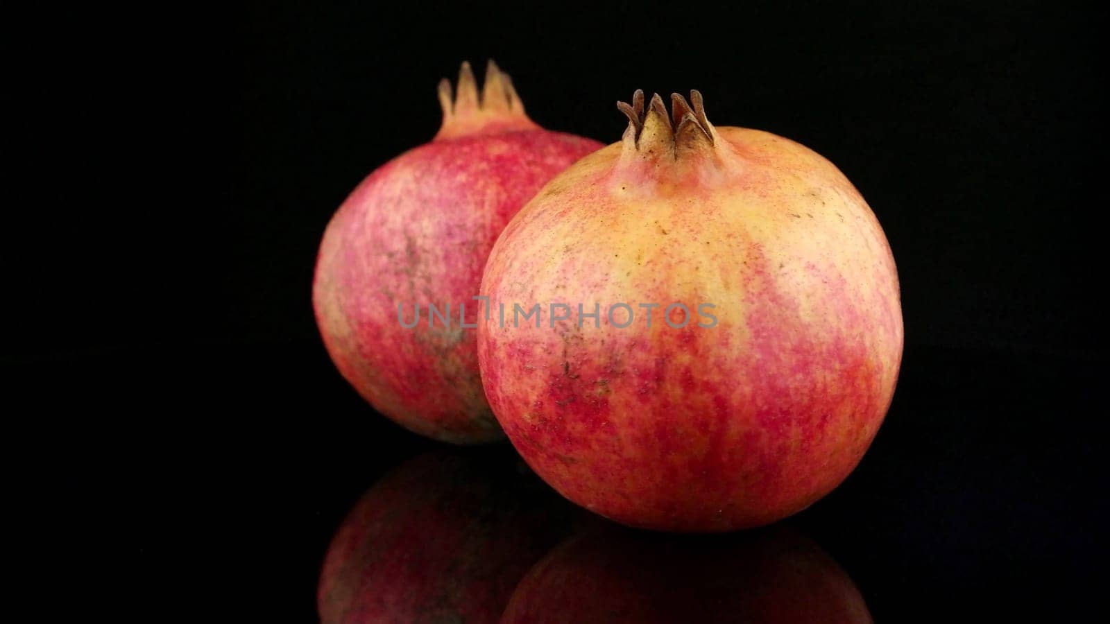 ripe pomegranate fruit by homydesign