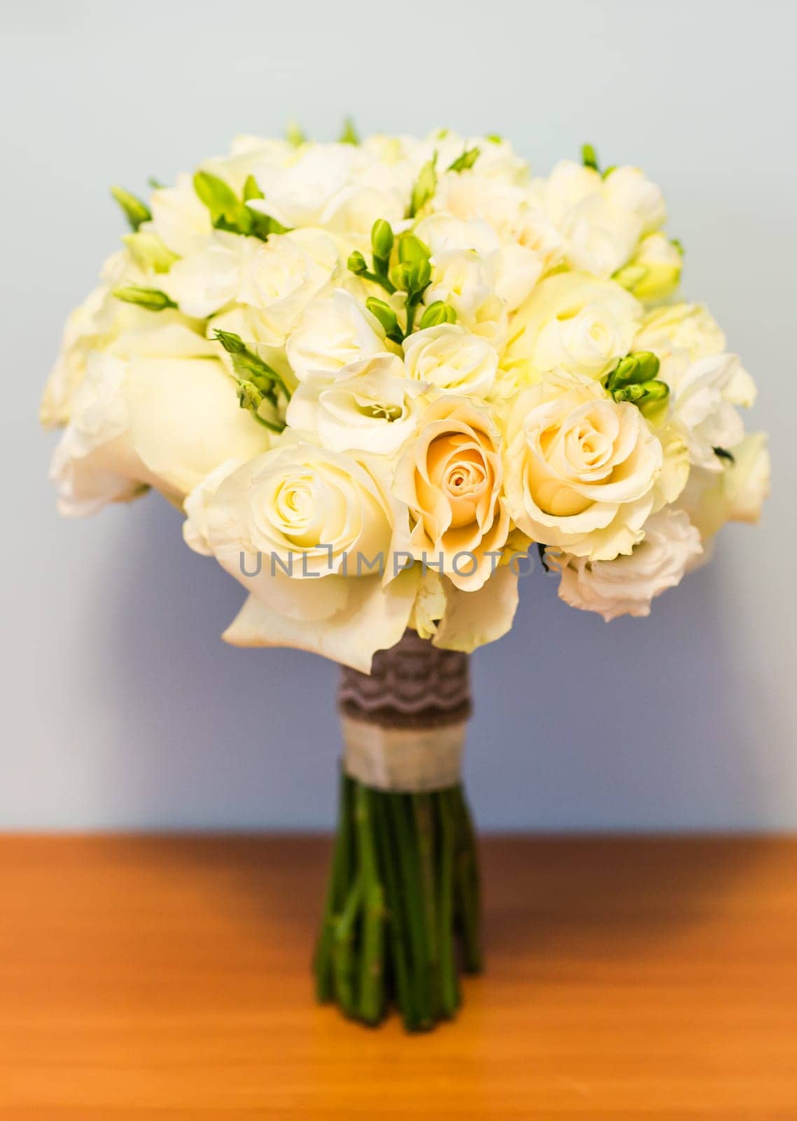 Wedding bouquet close-up. Bridal fresh bouquet, wedding flowers