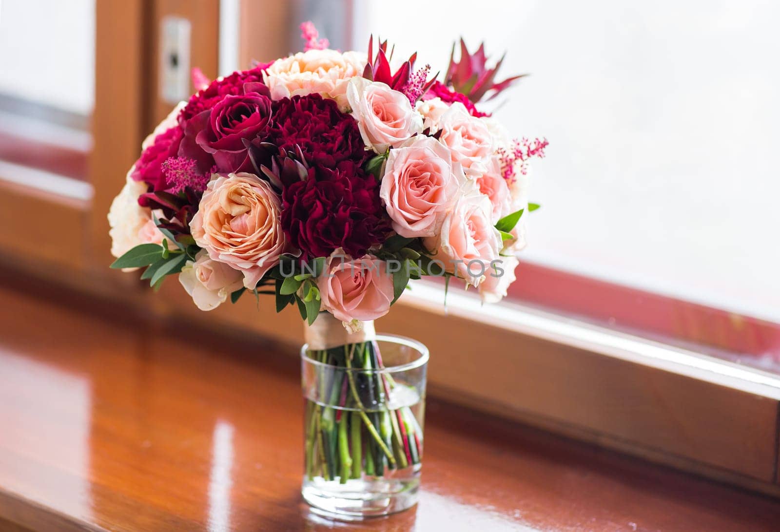 Wedding bouquet close-up. Bridal fresh bouquet, wedding flowers