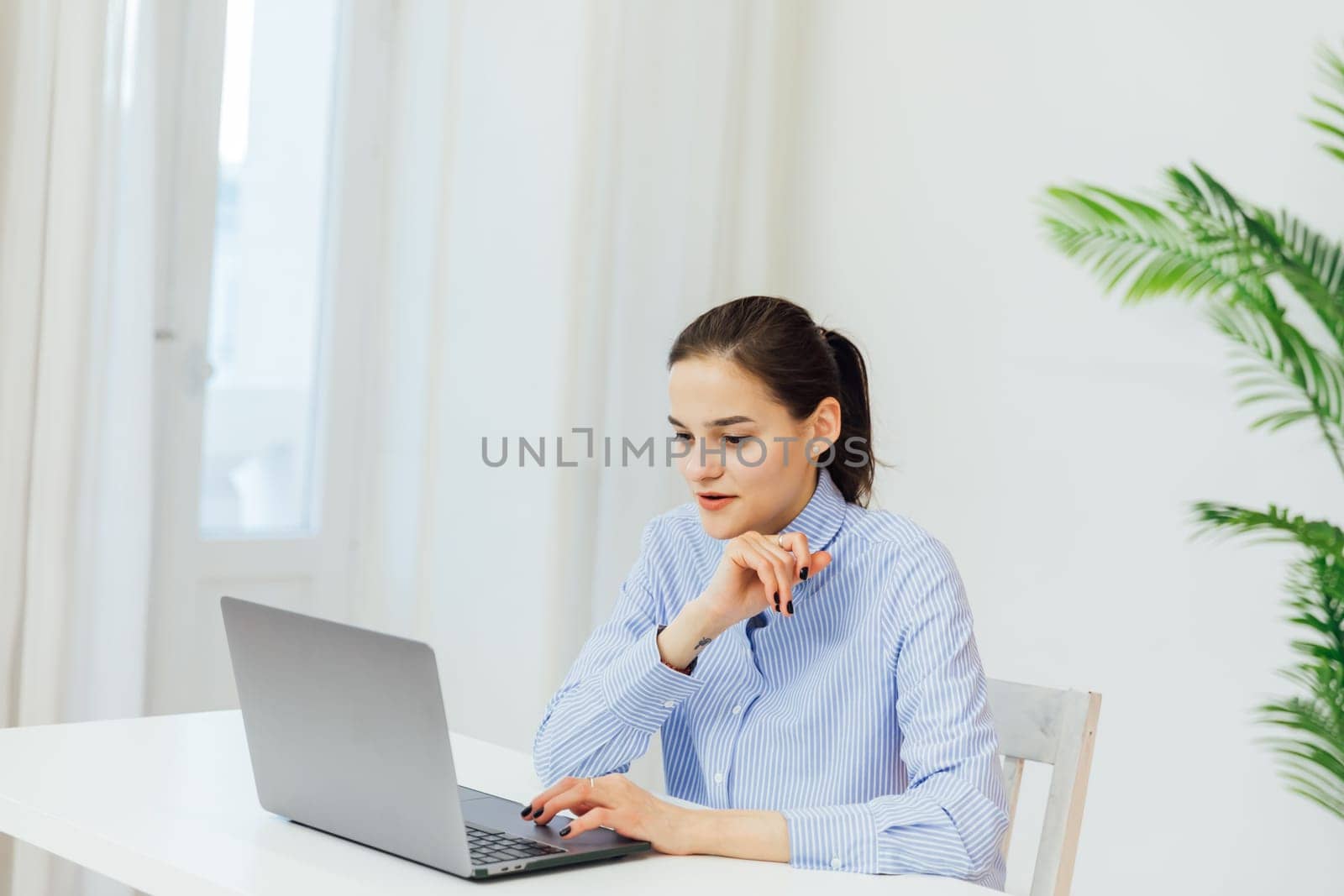 Business woman secretary in office running negotiation training online