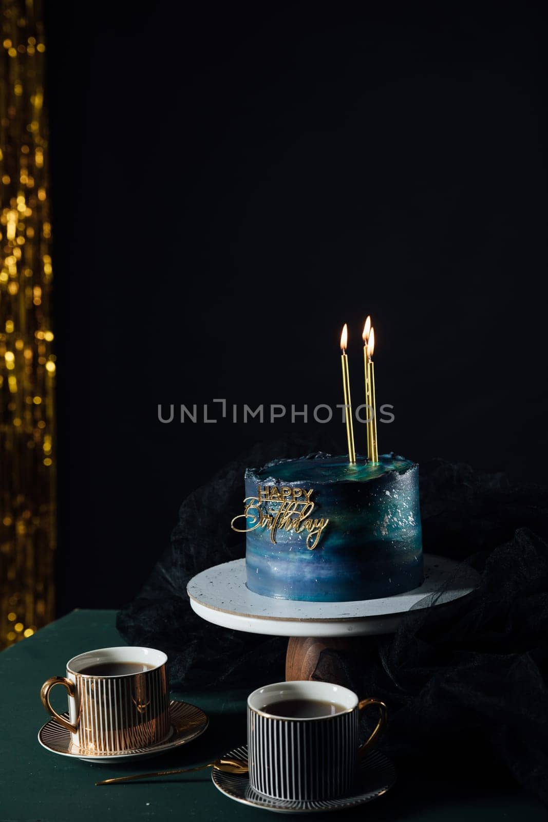 Blue Holiday Cake For Birthday Party