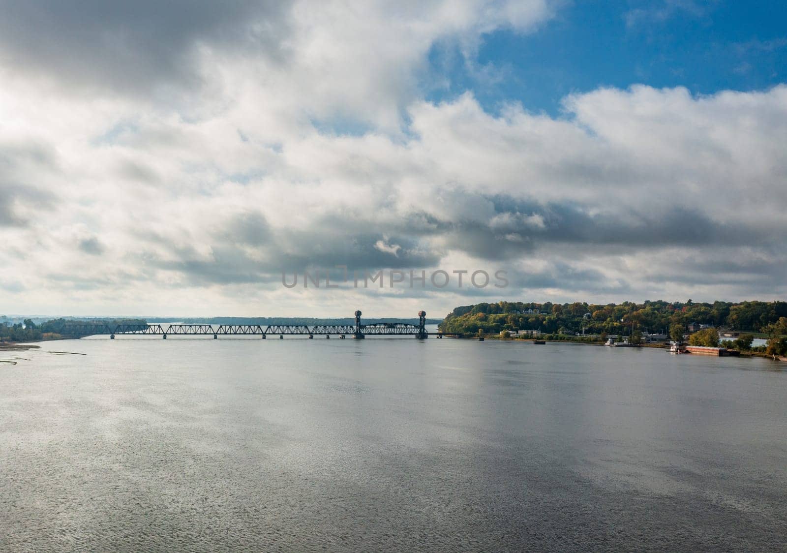 Burlington rail bridge with vertical lift section between Iowa and Illinois by steheap