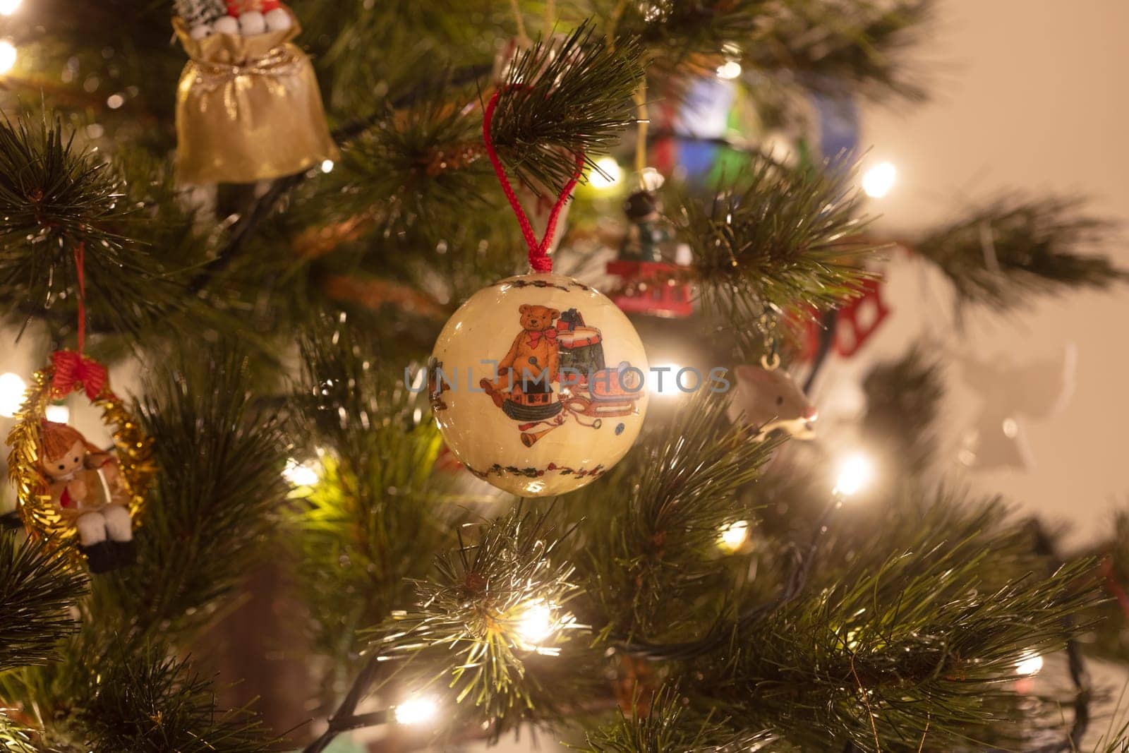 Australian Christmas decorations on a tree in the holiday period