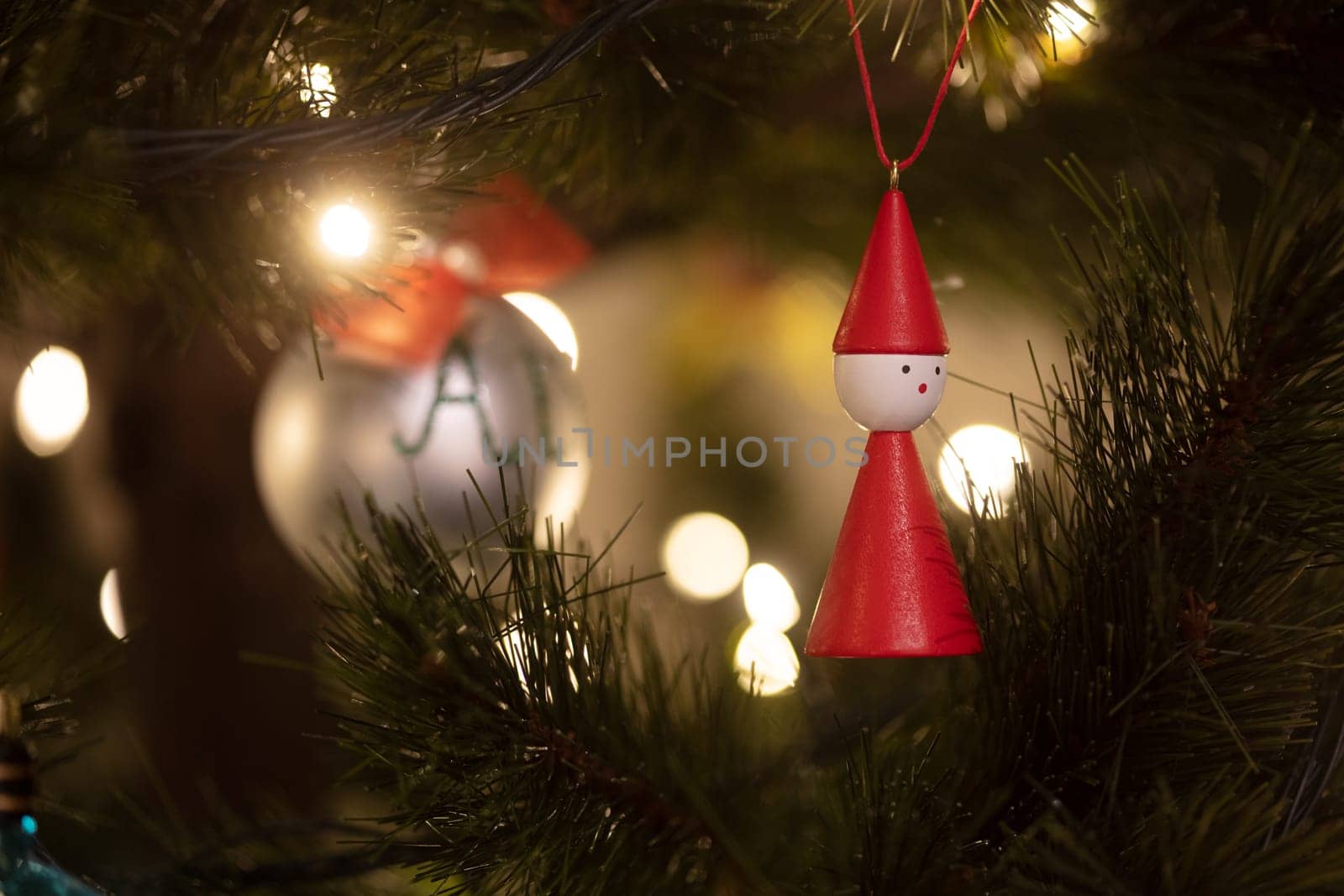 Australian Christmas decorations on a tree in the holiday period