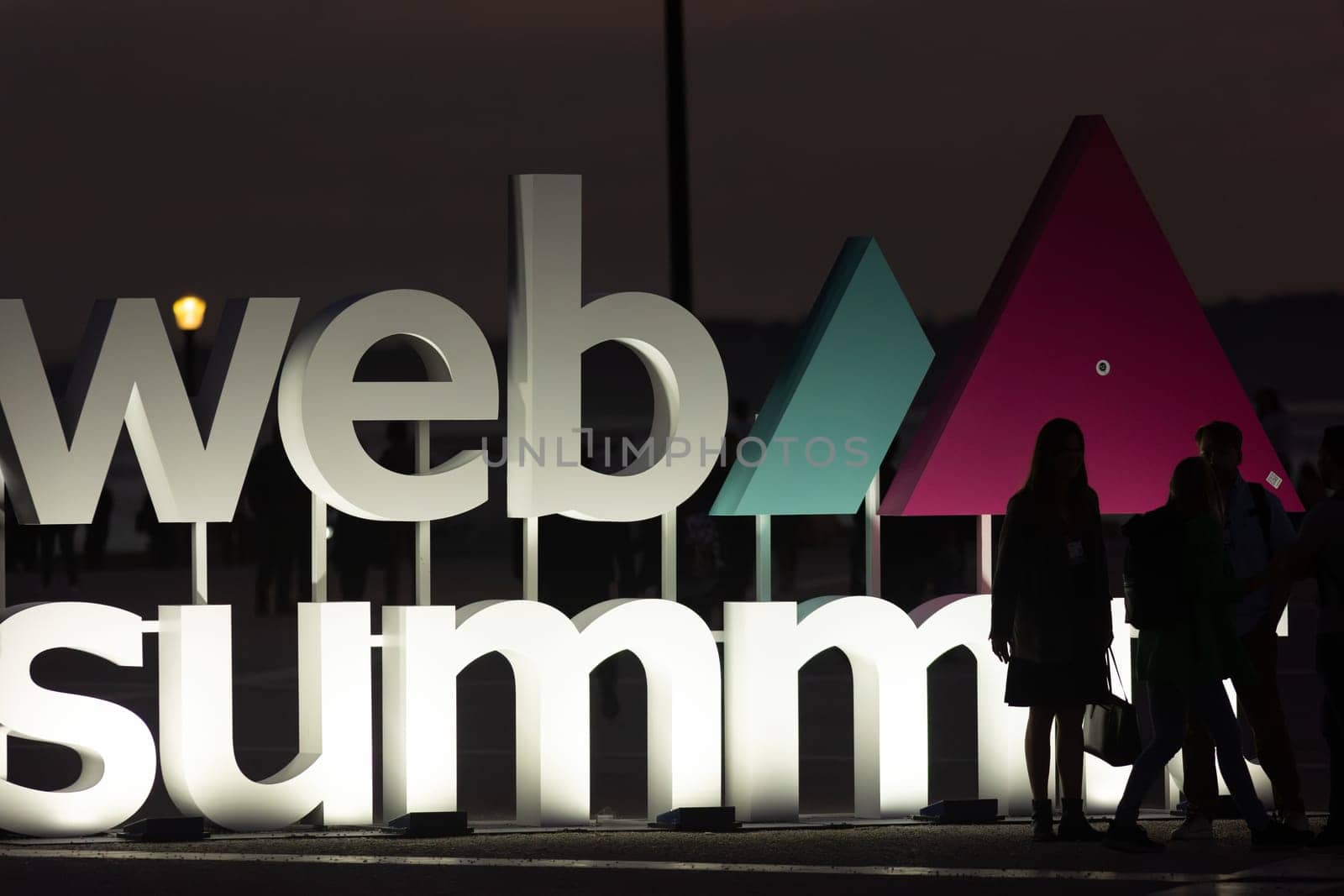 11 november 2023 Lisbon, Portugal - advertesting - Web Summit by Studia72