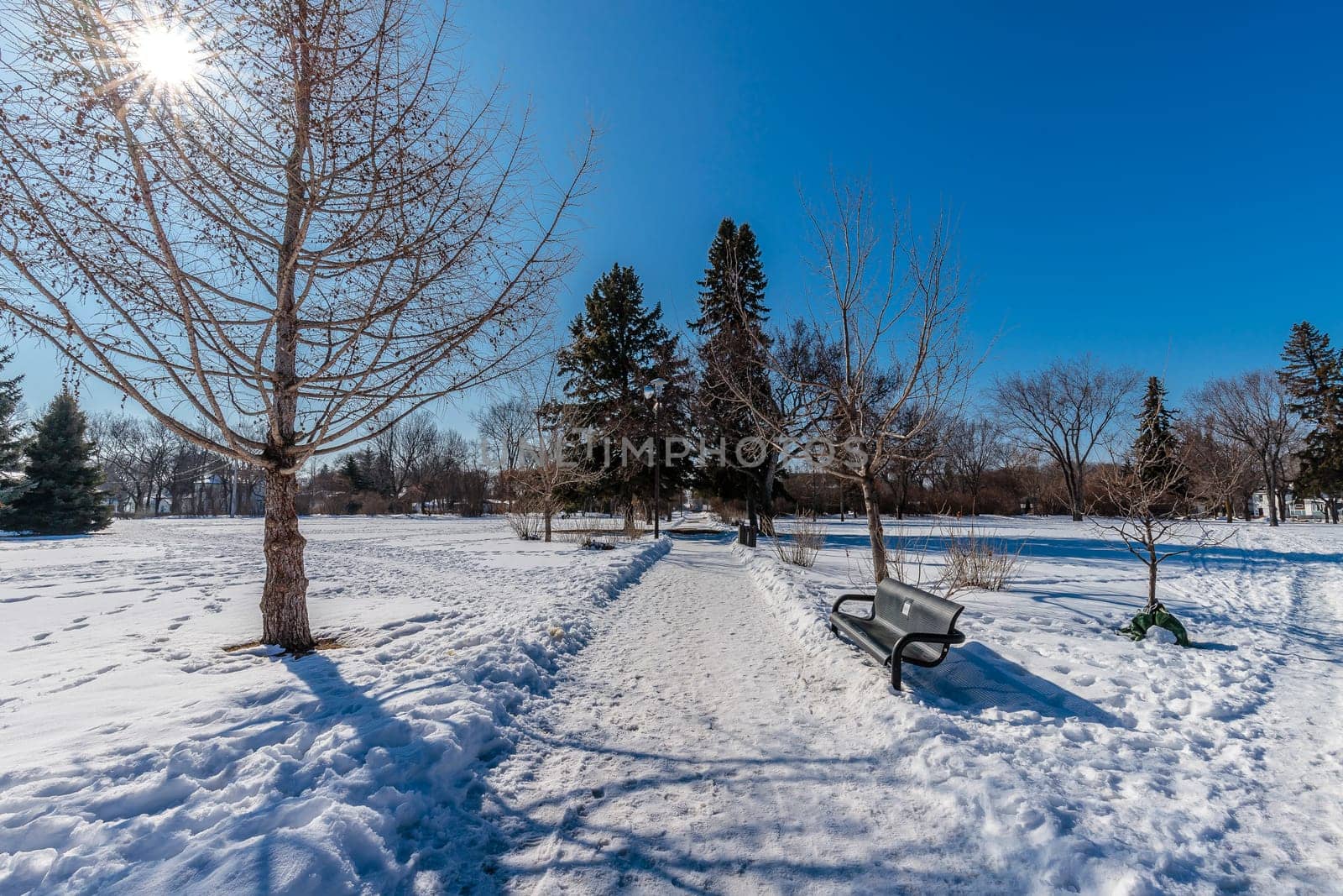 Ashworth Holmes Park is located in the Caswell Hill neighborhood of Saskatoon.