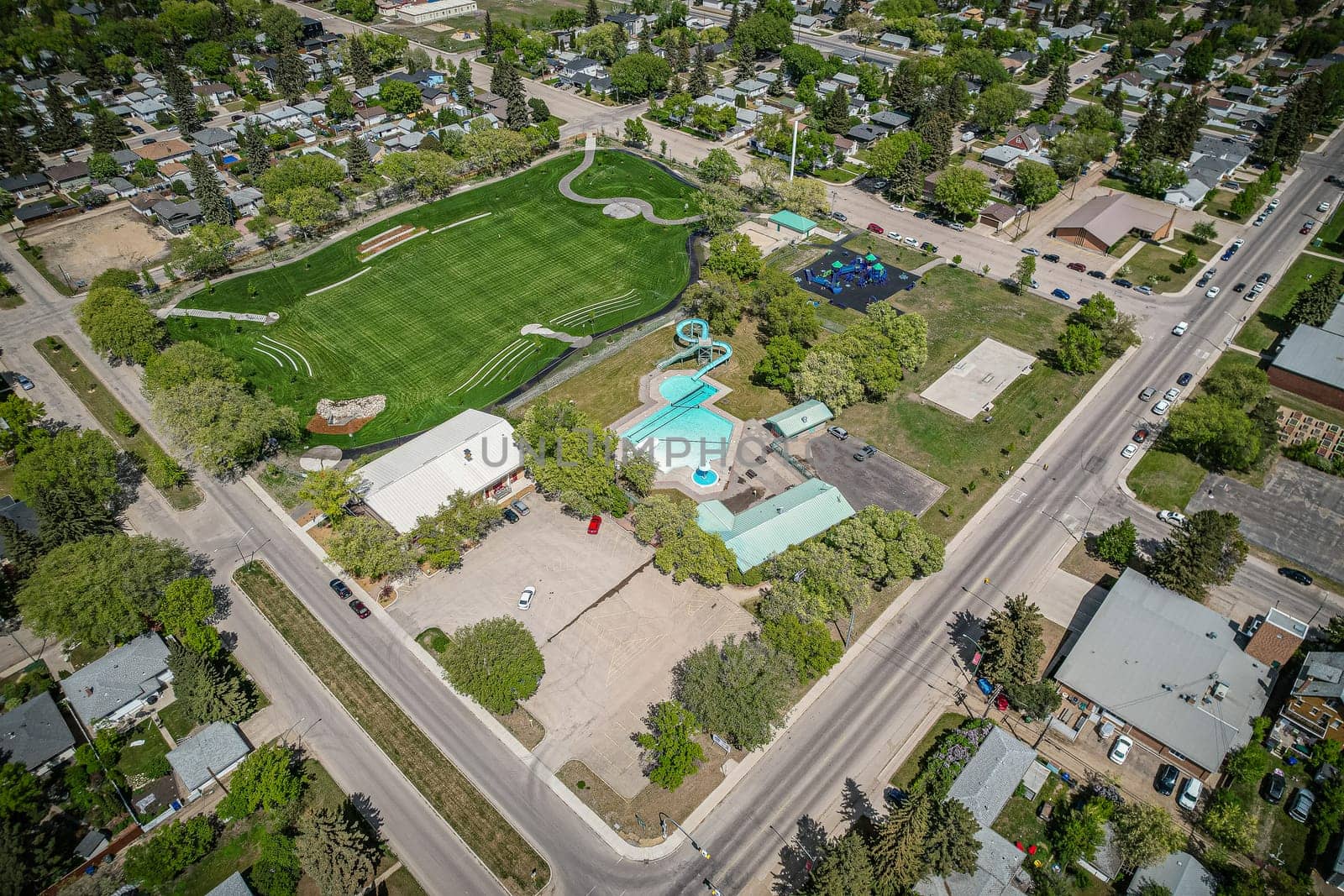 Queen Elizabeth is a mostly residential neighbourhood located in south-central Saskatoon, Saskatchewan, Canada. It is a suburban subdivision, consisting mostly of low-density, single detached dwellings. As of 2007, the area is home to 2,491 residents.