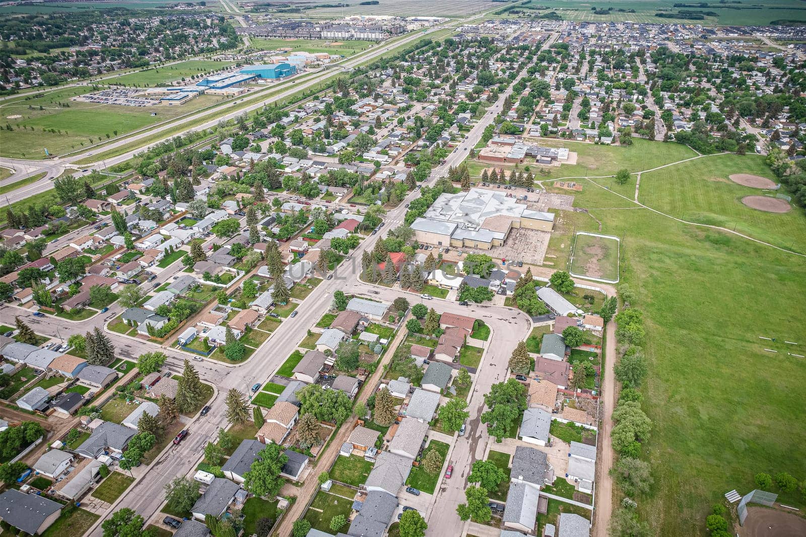 Pacific Heights is geographically located in north west Saskatoon. The main construction boom for this community was the 1970s, during which the City of Saskatoon annexed the land