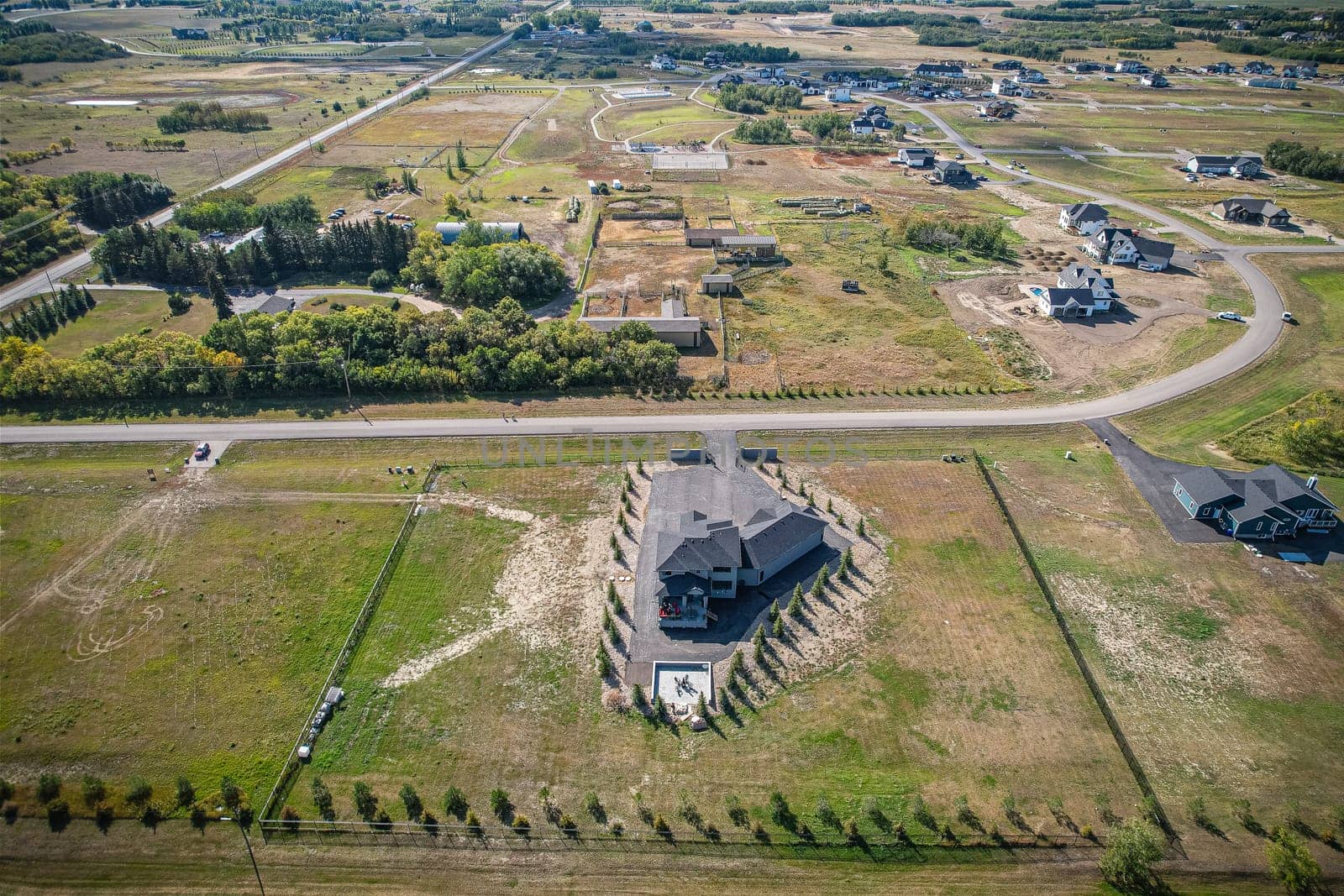 Edgemont Park Estates is located in the RM of Corman Park, 3 kilometres south of Saskatoon, near Saskatoon SPCA on Clarence Avenue South and is a family oriented acreage development offering a country lifestyle with urban convenience.