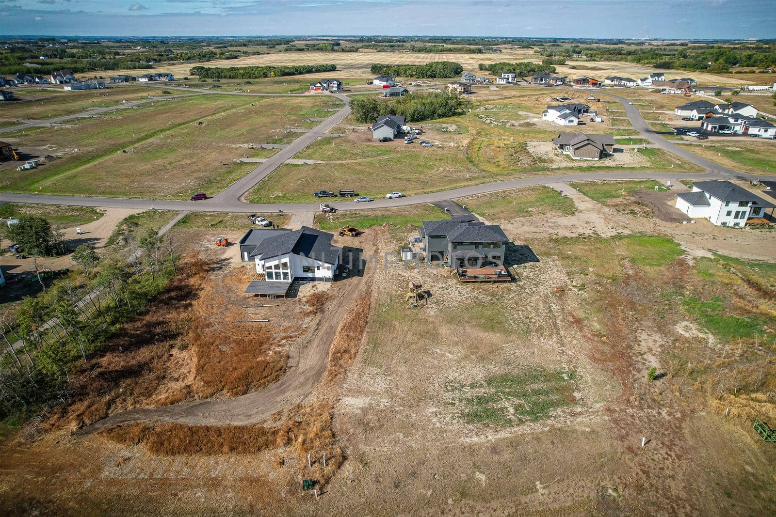 Edgemont Park Estates is located in the RM of Corman Park, 3 kilometres south of Saskatoon, near Saskatoon SPCA on Clarence Avenue South and is a family oriented acreage development offering a country lifestyle with urban convenience.