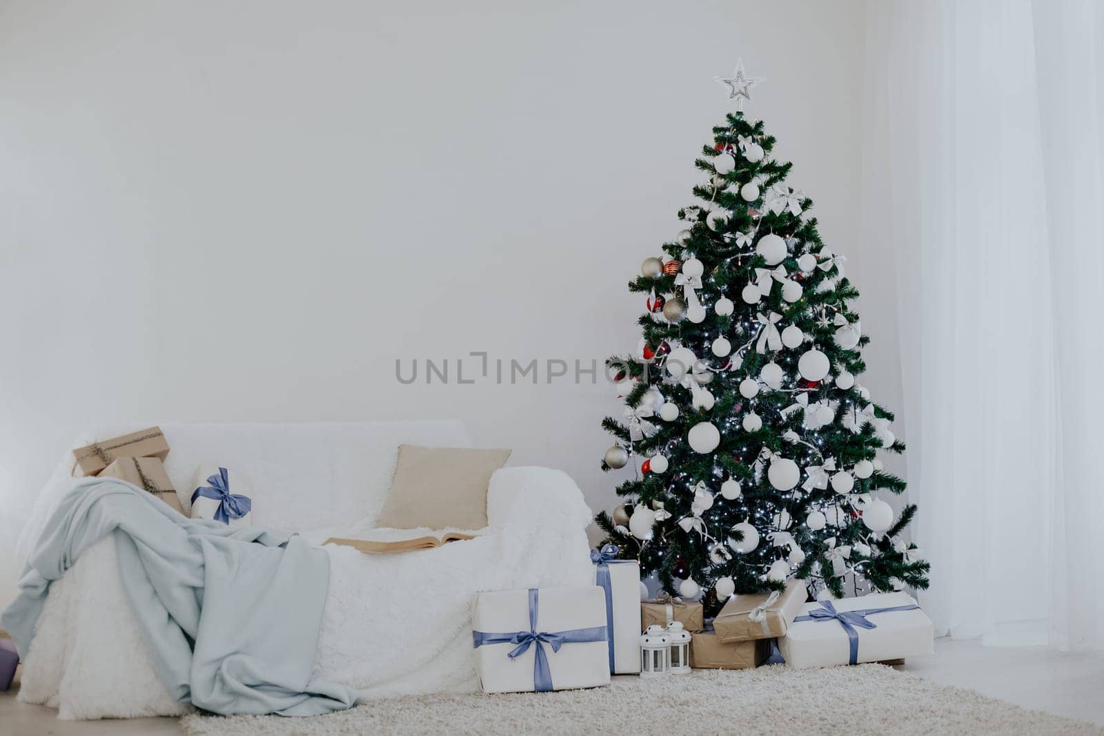 Christmas home decor Christmas tree 2018 2019