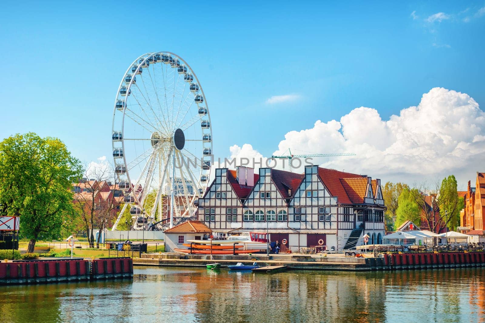 Ferris wheel in city Gdansk by Givaga