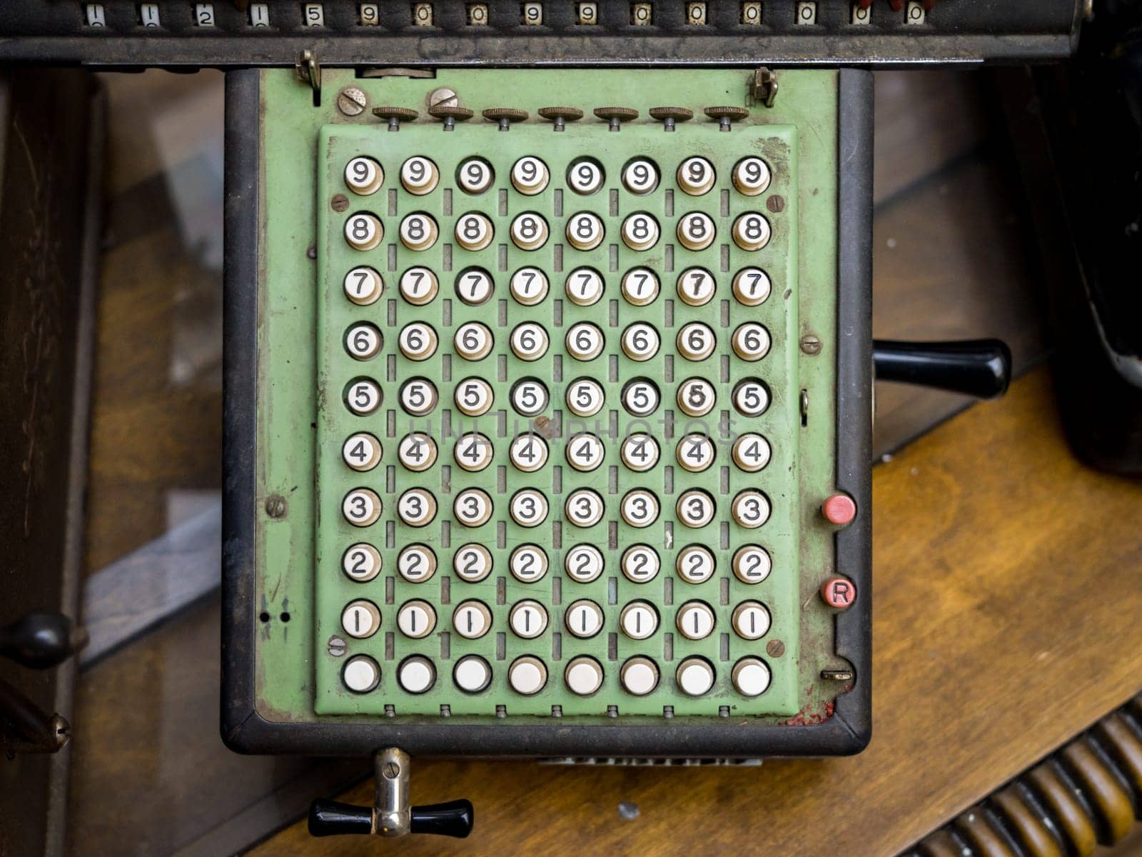 Simple layout of the number keys on antique mechanical calculator or accounting machine