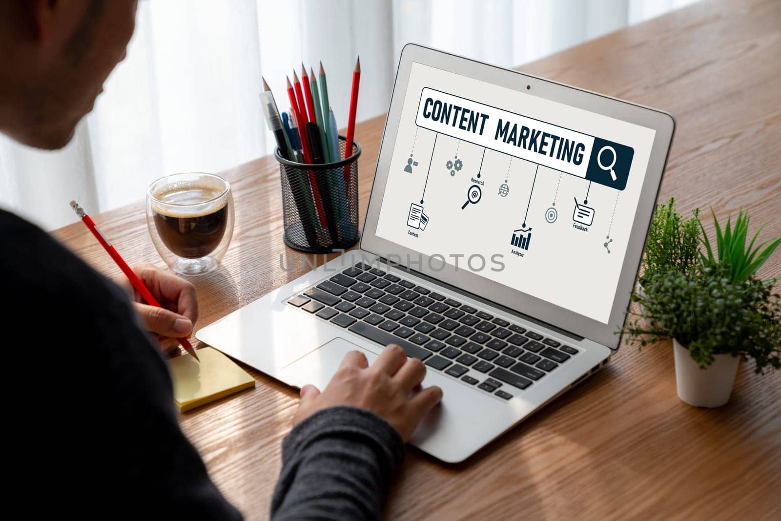 Content marketing for modish online business and e-commerce marketing strategy