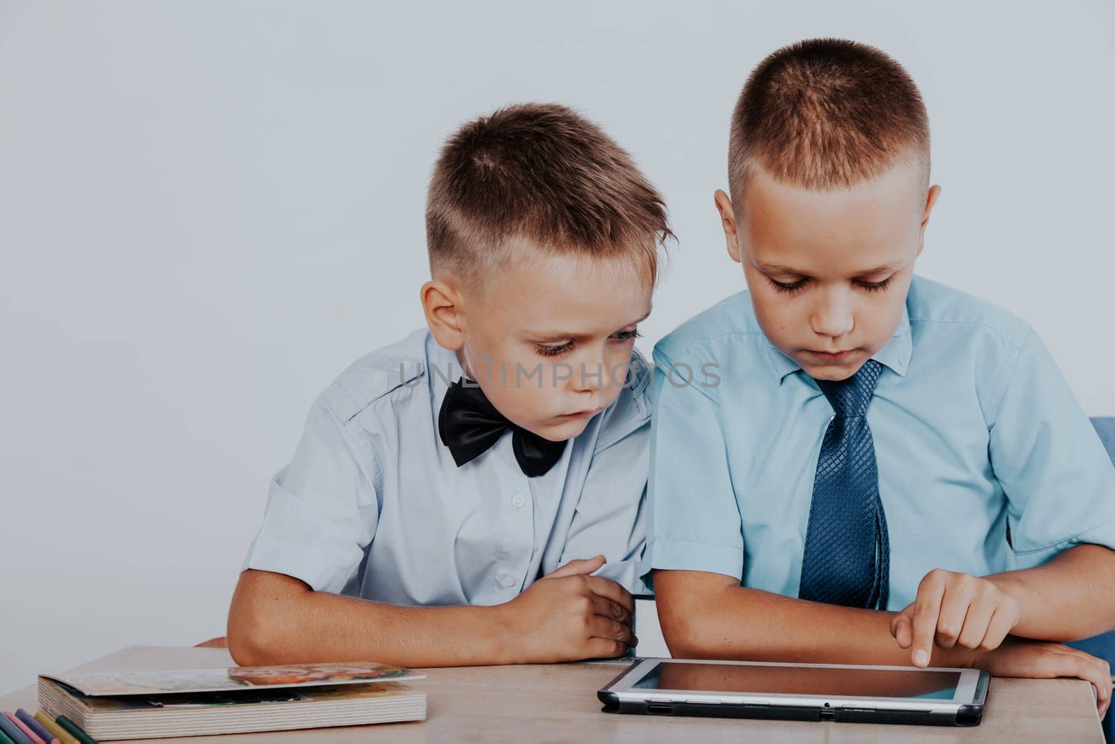 boys learn lessons Internet Tablet 1 2