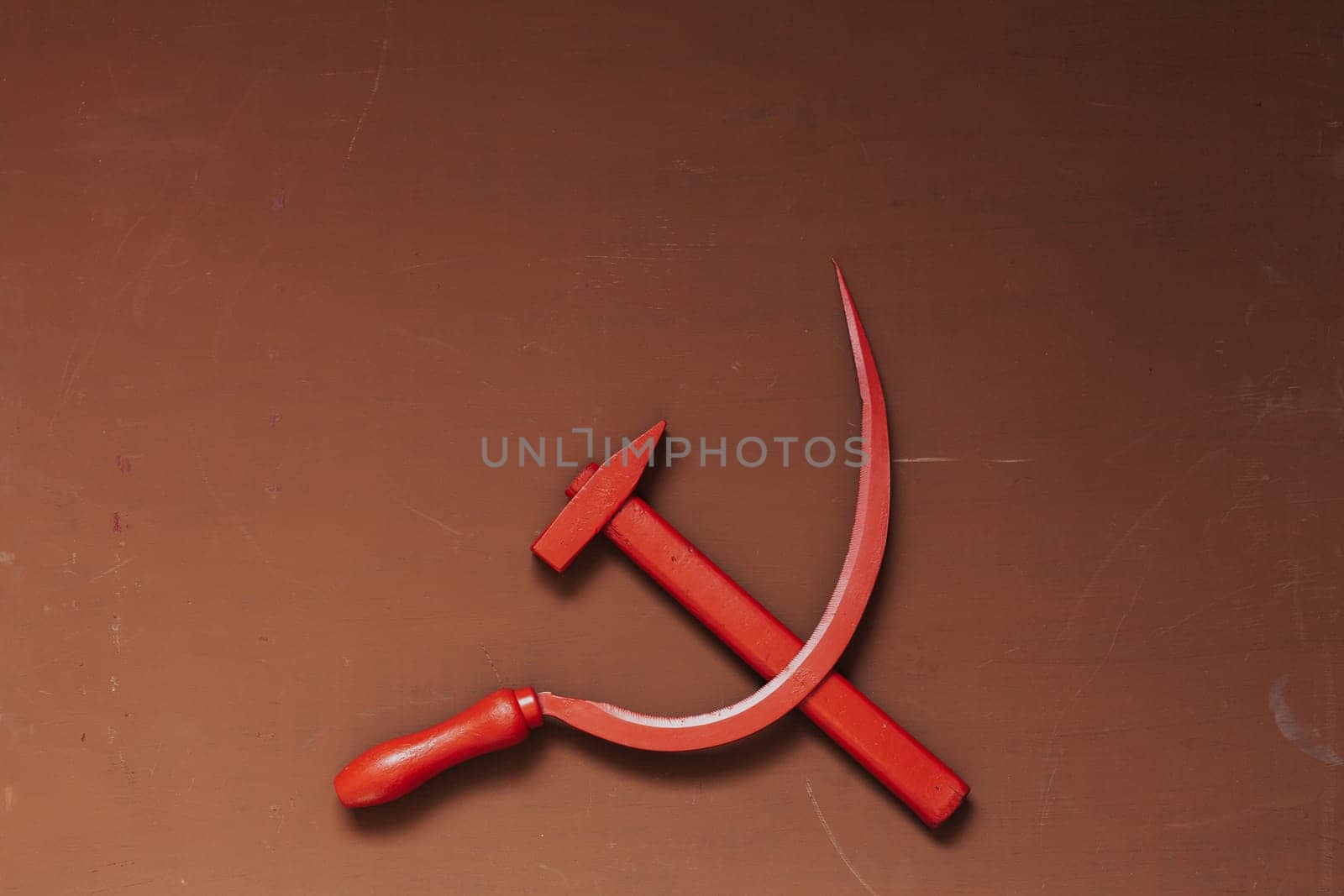 red sickle and hammer Soviet Union communism story of Russia