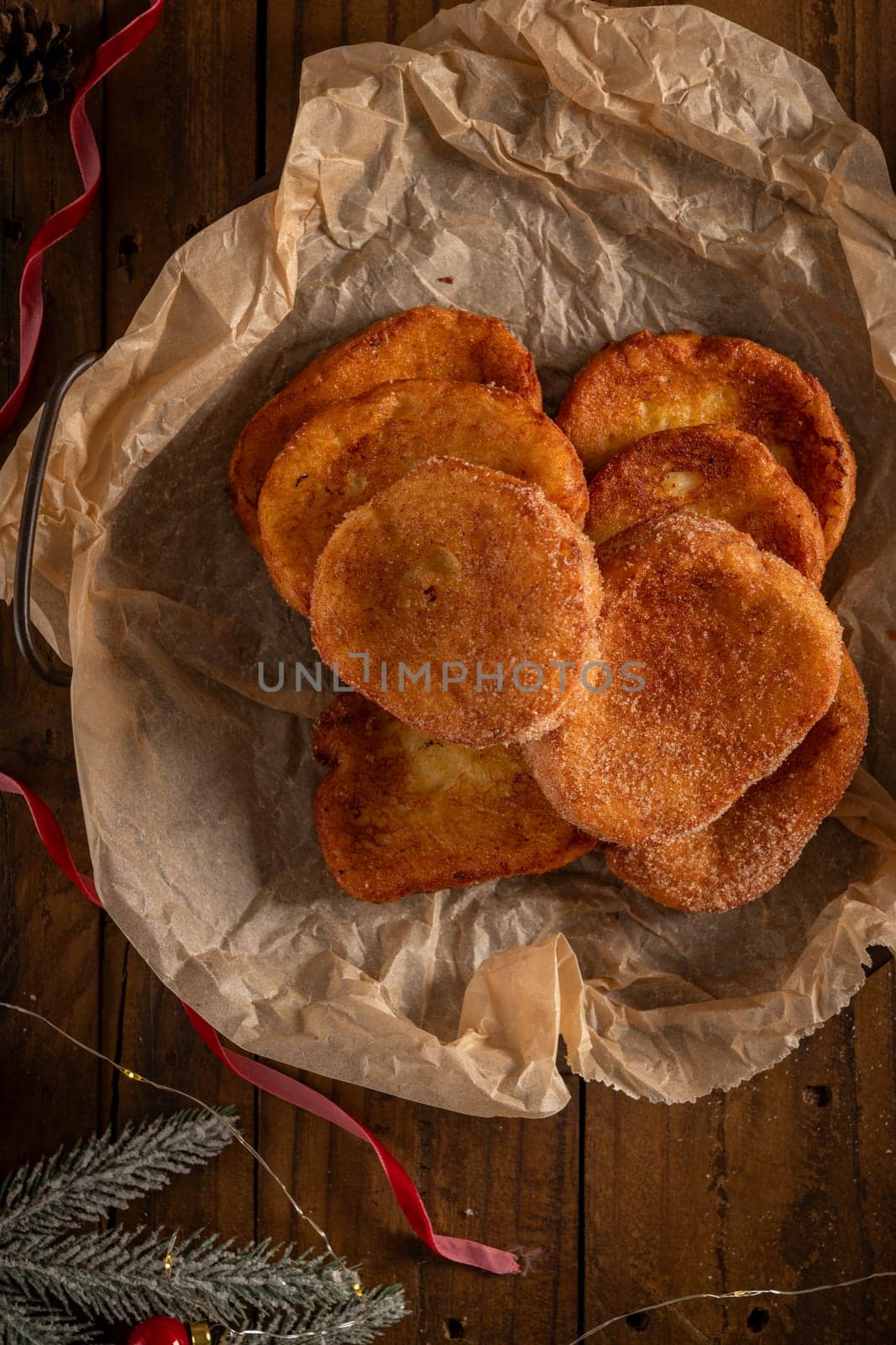 Traditional Christmas Rabanadas by homydesign