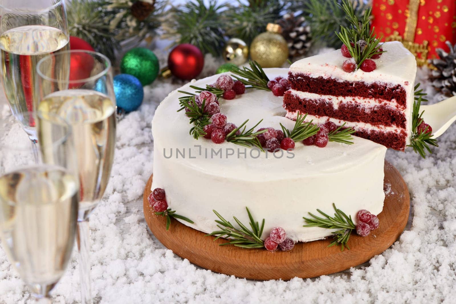 Cake for Christmas by Apolonia