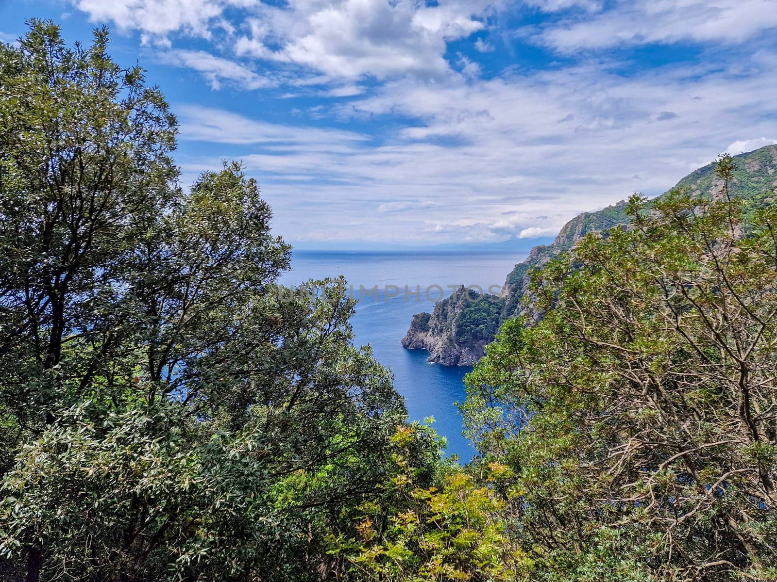 hiking portofino san fruttuoso trail by the sea landscape by AndreaIzzotti