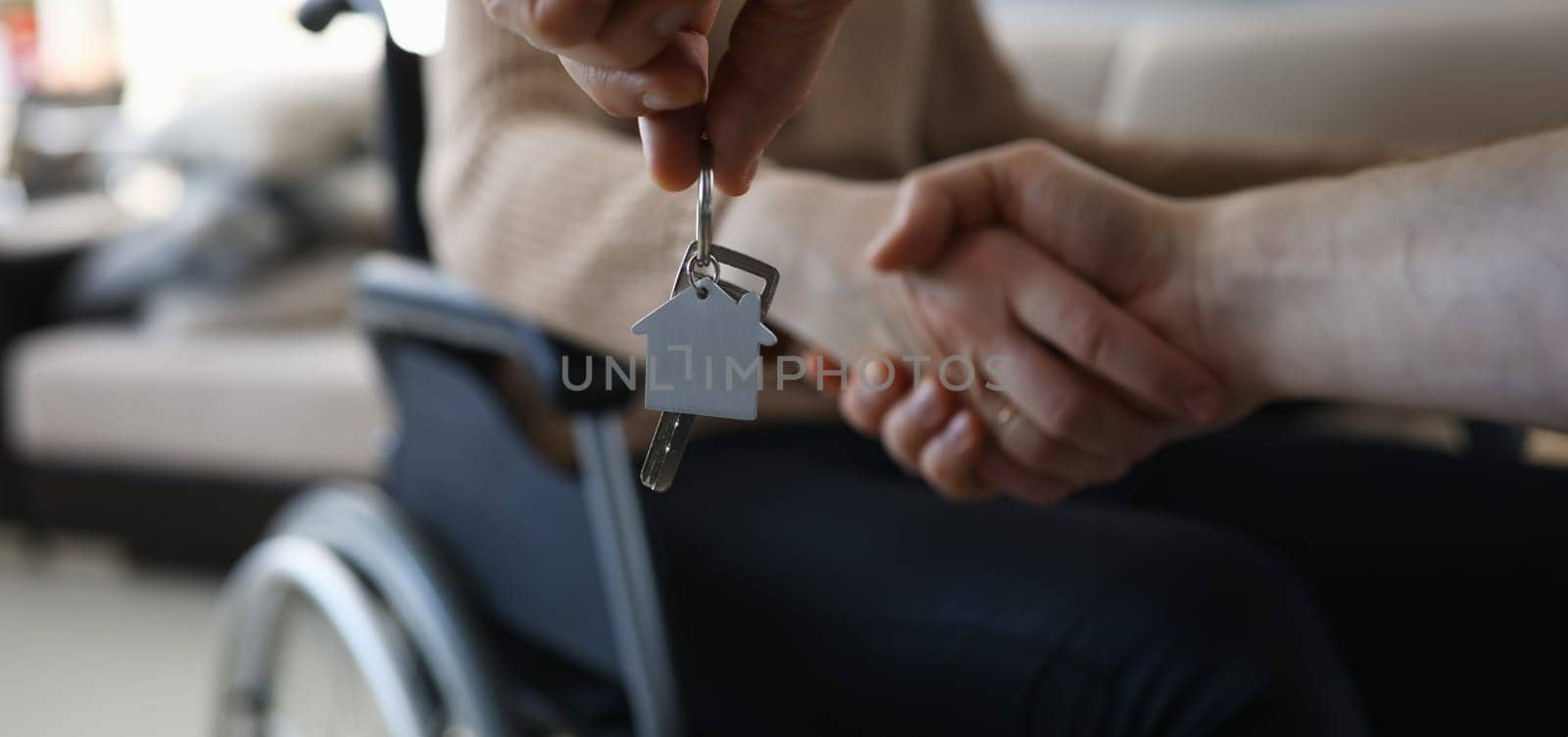 Metal house symbol on keychain by kuprevich