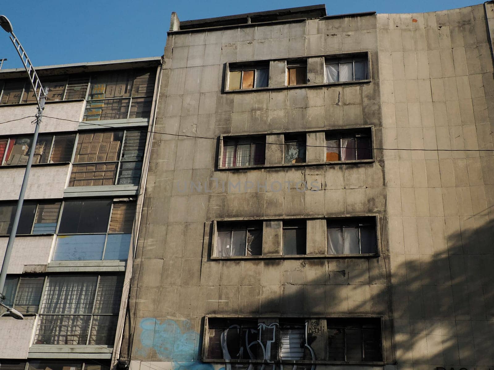Abandoned modern building in ciudad de mexico, mexico city by AndreaIzzotti
