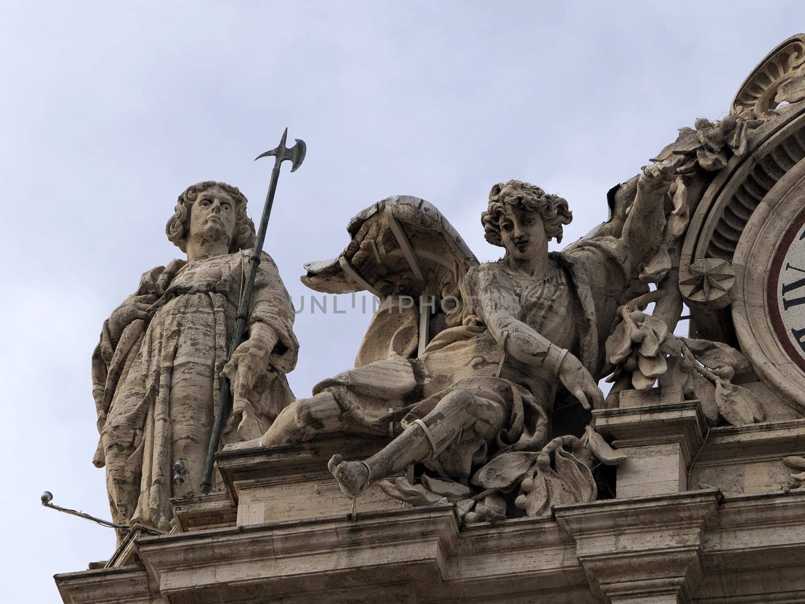 saint peter basilica rome detail of statue on columns roof
