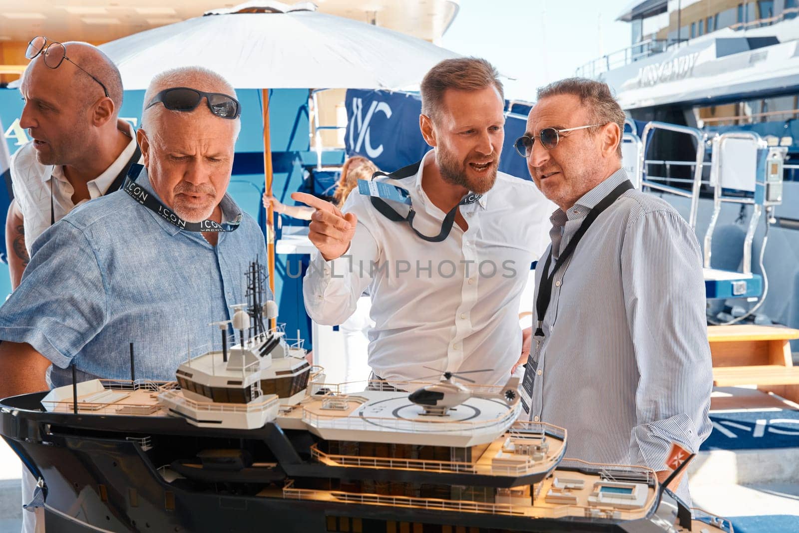 Monaco, Monte Carlo, 28 September 2022 - a lot of people, clients and yacht brokers look at the mega yachts presented, discuss the novelties of the boating industry at the famous motorboat exhibition by vladimirdrozdin