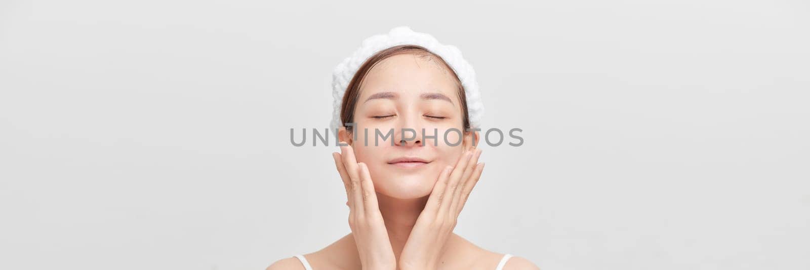 Asia beauty woman face healthy skin model portrait. Color background. banner