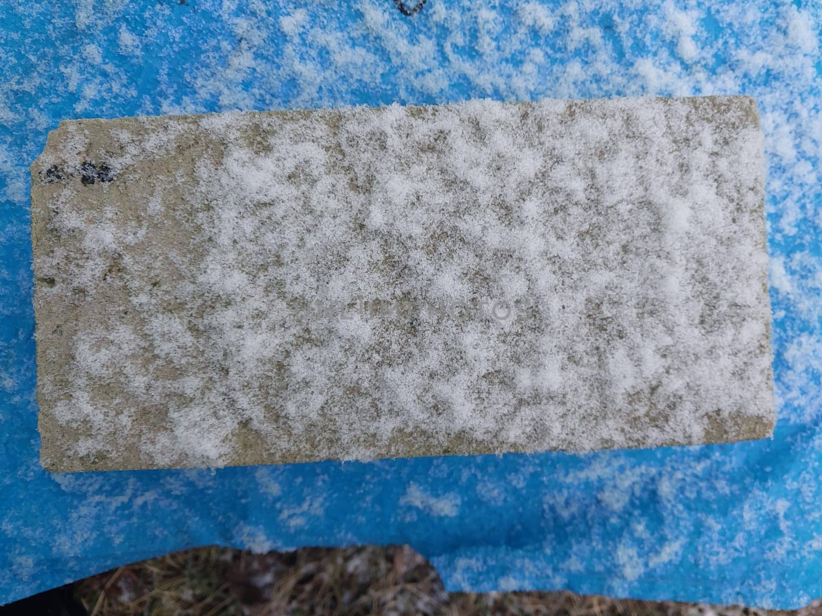 Texture of fallen snow on objects by architectphd