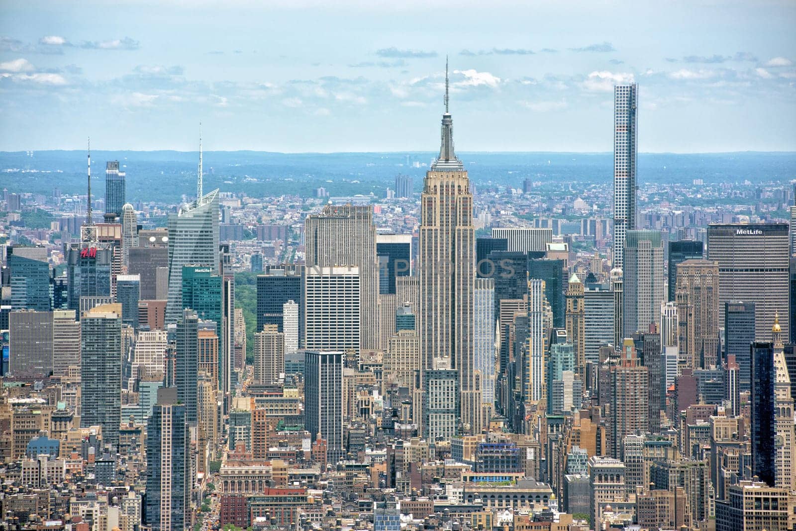 manhattan aerial view from freedom tower by AndreaIzzotti