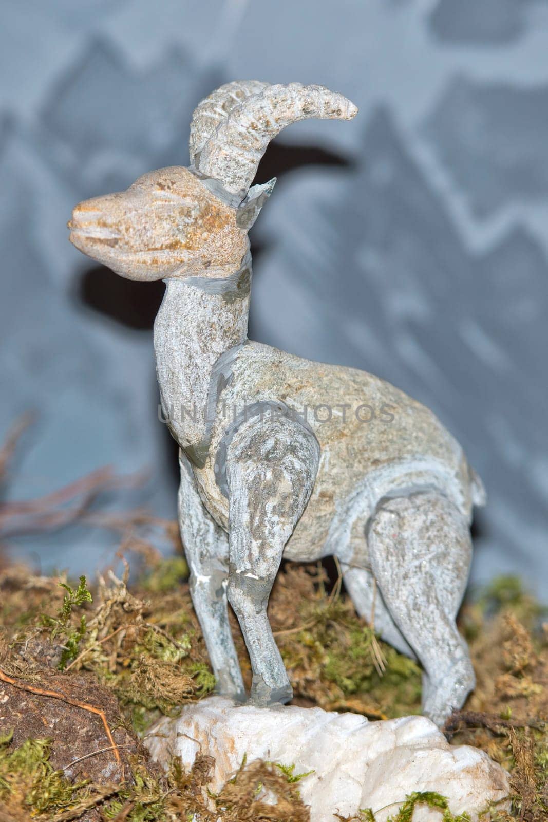 ibex longhorn stone small statue