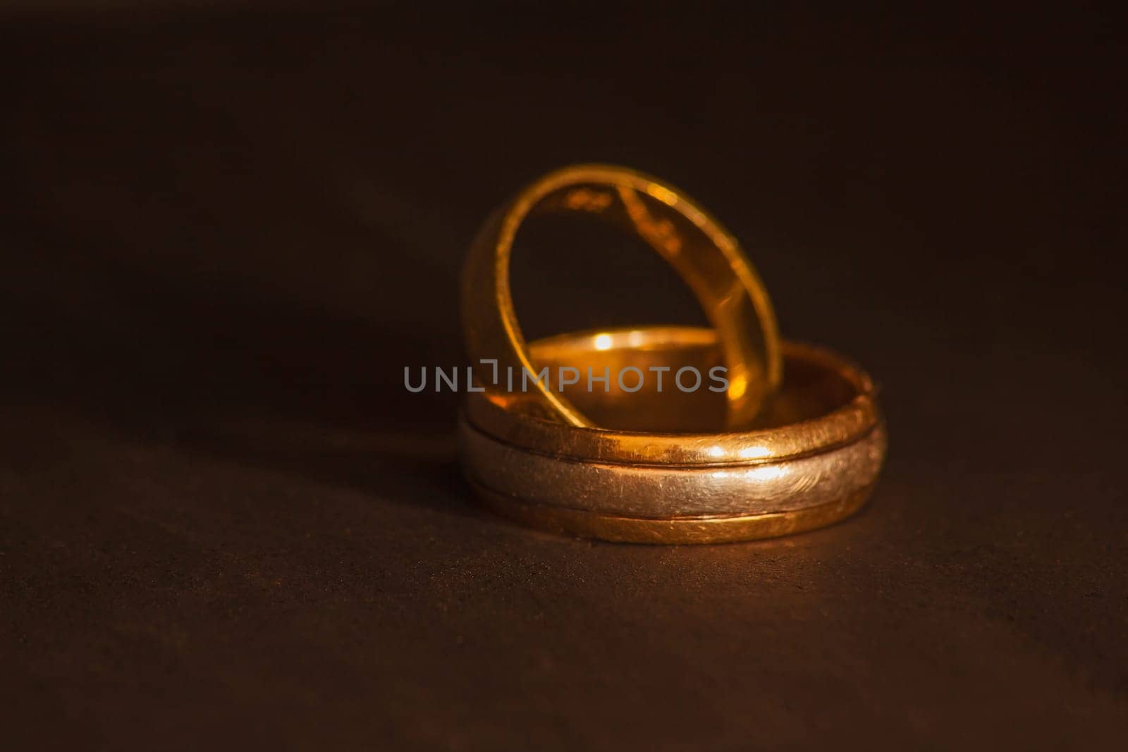 Well worn wedding bands 15424 by kobus_peche