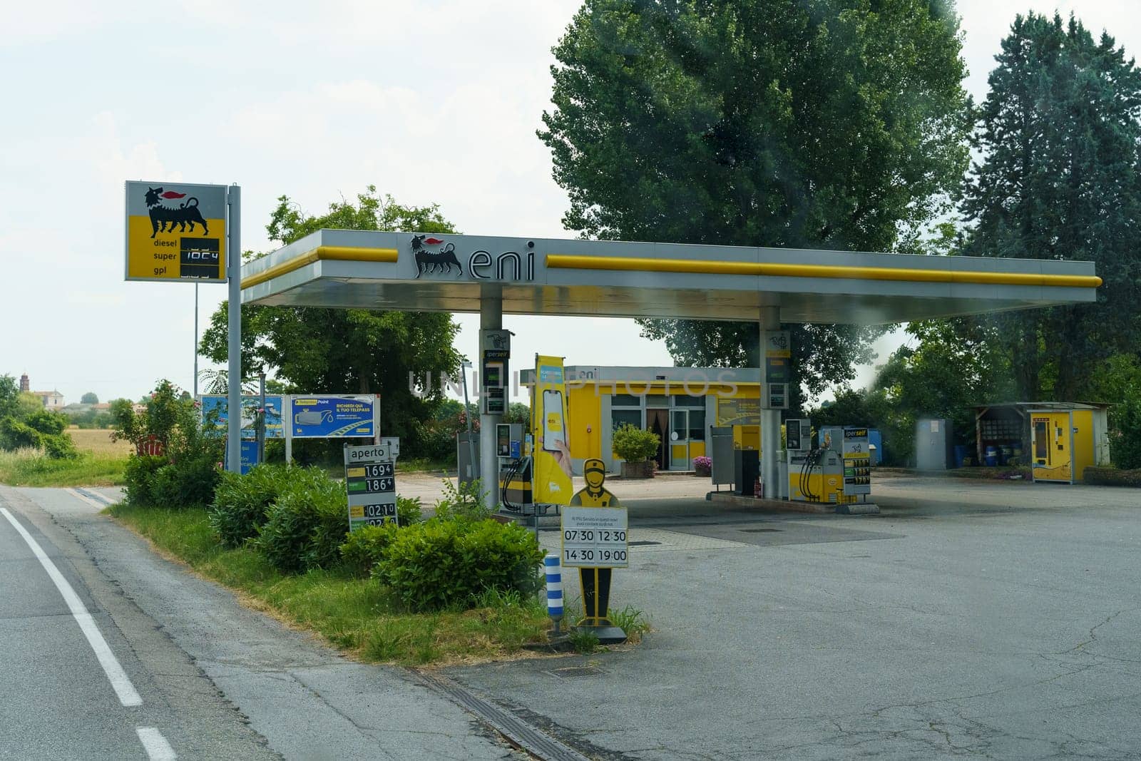 Eni gas station of the Italian oil company next to the road. by Sd28DimoN_1976