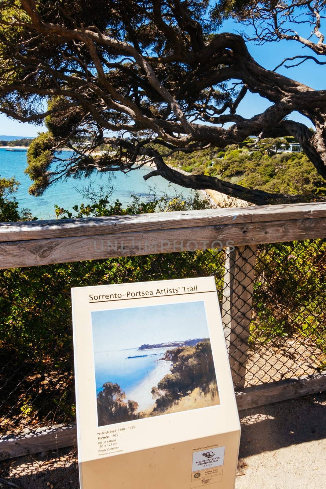 View towards Shelley Beach on the Sorrento - Portsea Artists' Trail on a hot summer's day in Mornington Peninsula, Victoria, Australia