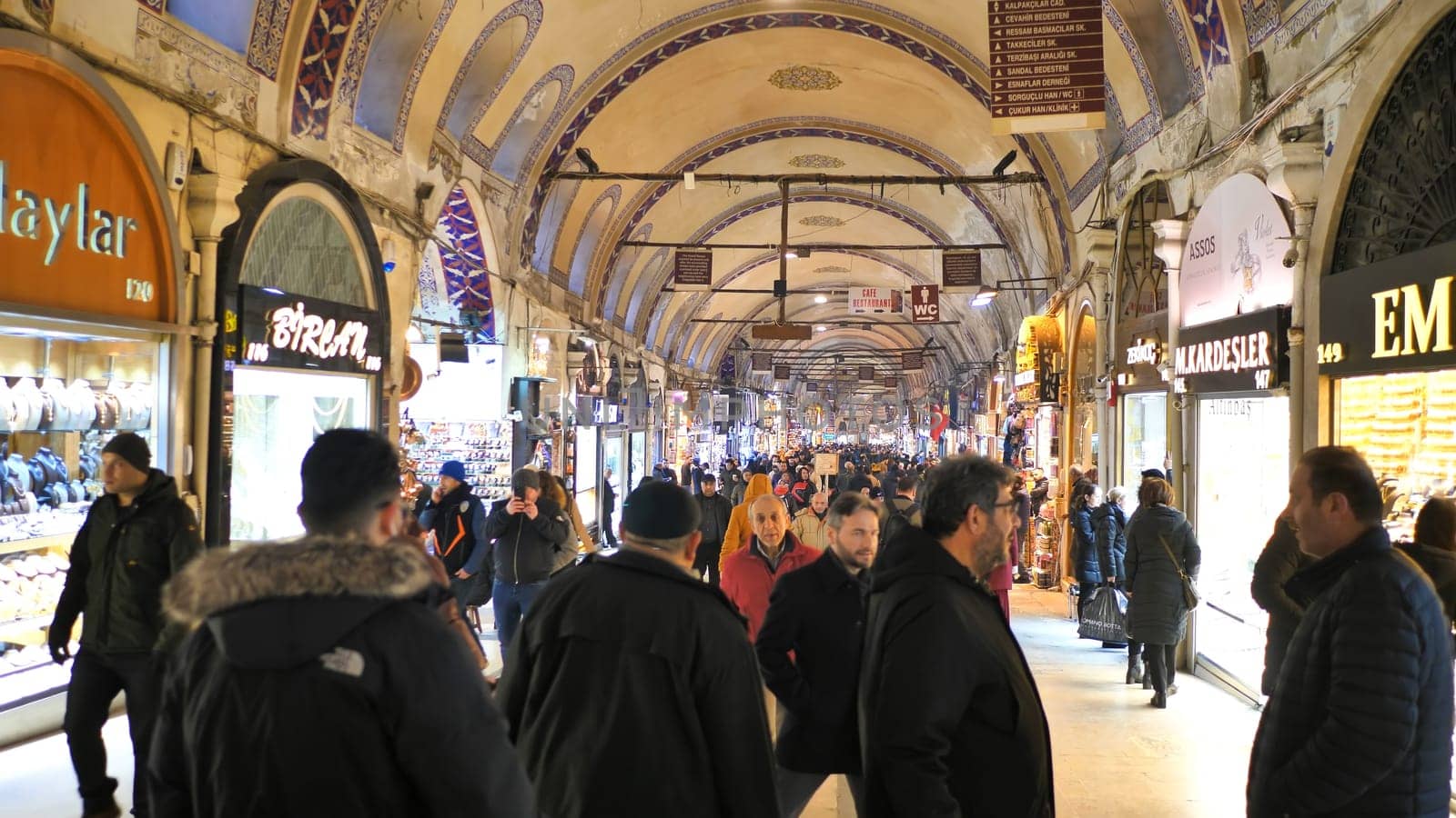 People shopping in the Grand Bazar in Istanbul, Turkey, one of the largest covered markets in the world, Istanbul.