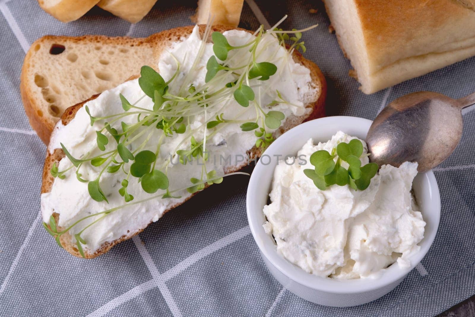 Sandwich with cottage cheese. Healthy eating concept.