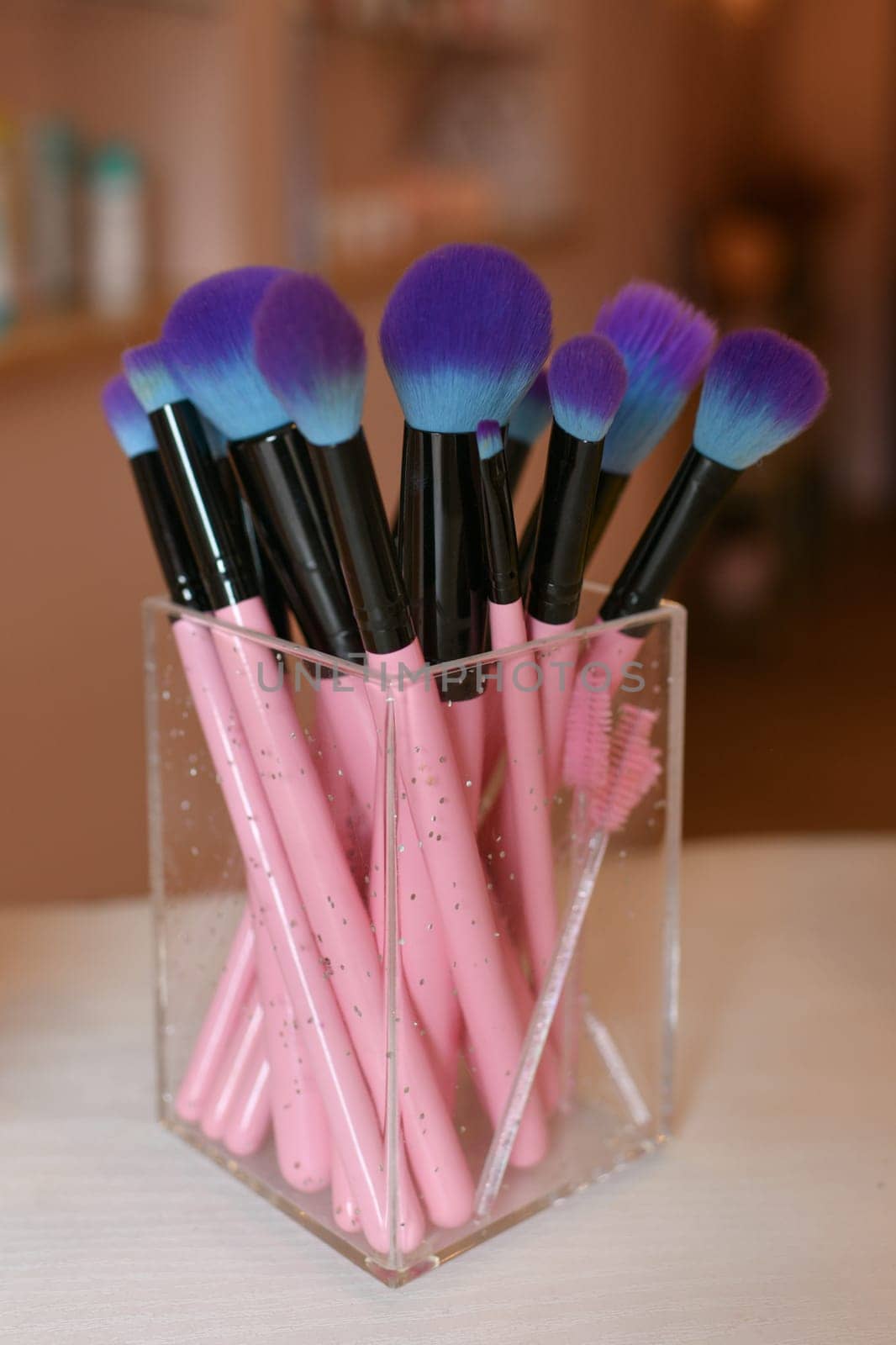 Makeup artist brushes for professional makeup by Godi