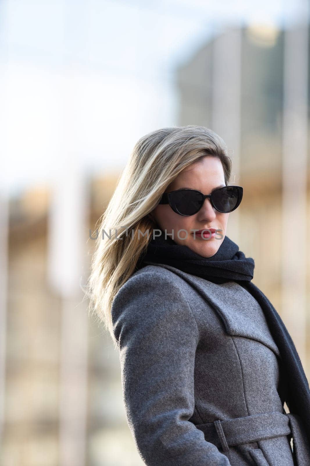 Beautiful fashion girl in sunglasses. Close-up portrait. High quality photo
