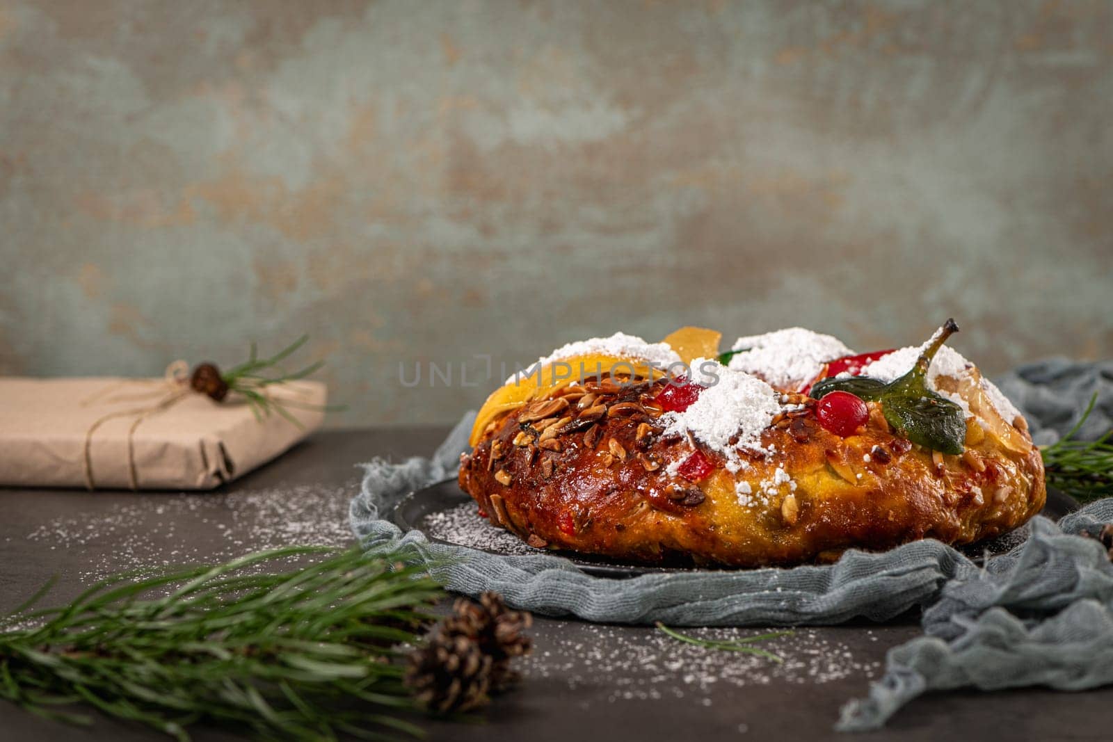 Bolo Rei or Kings Cake by homydesign