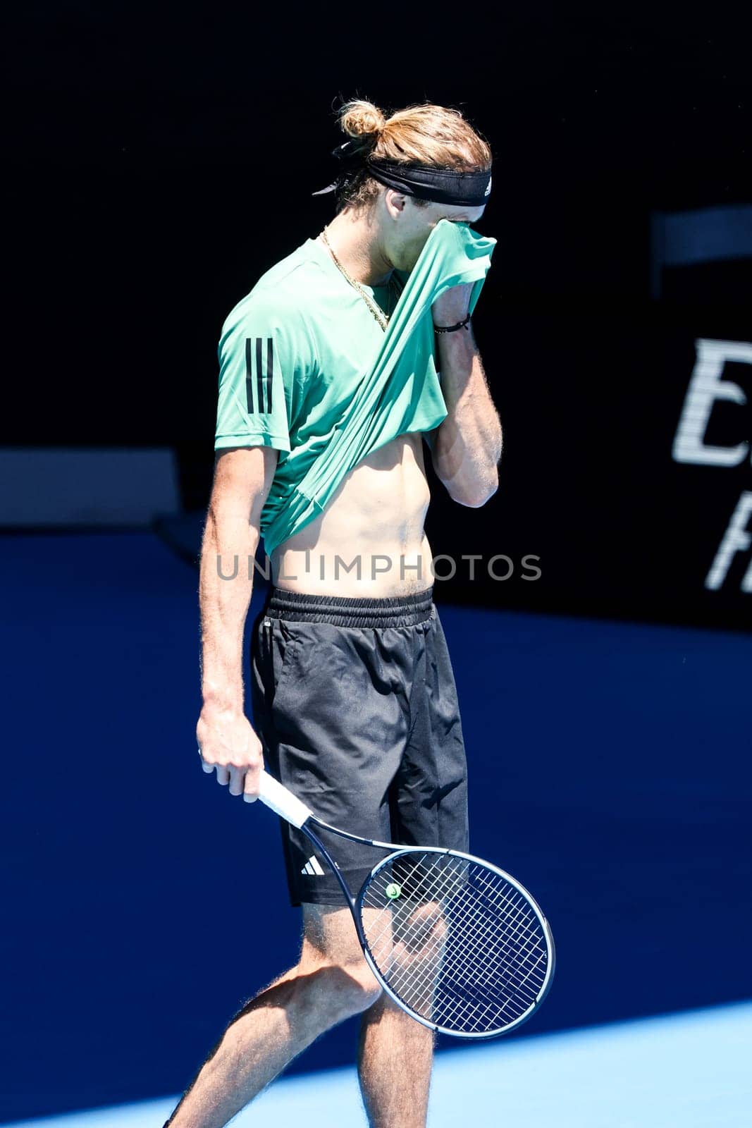 MELBOURNE, AUSTRALIA - JANUARY 11: Alexander Zverev of Germany completes a training session ahead of the 2024 Australian Open at Melbourne Park on January 11, 2024 in Melbourne, Australia.
