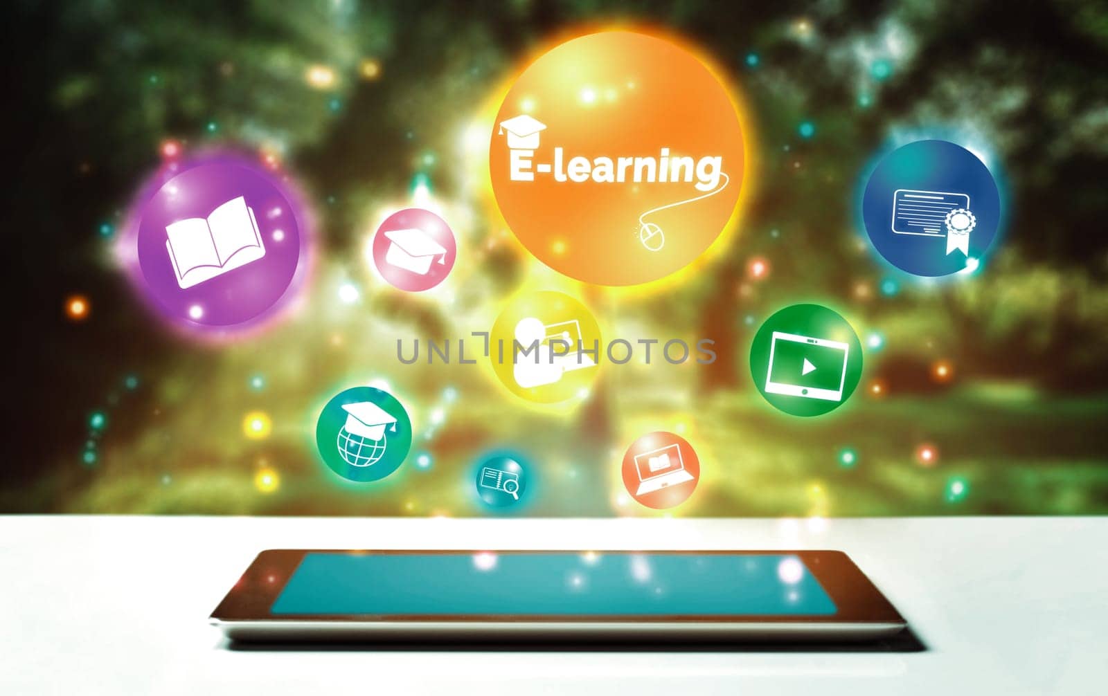 E-learning for Student and University Concept uds by biancoblue