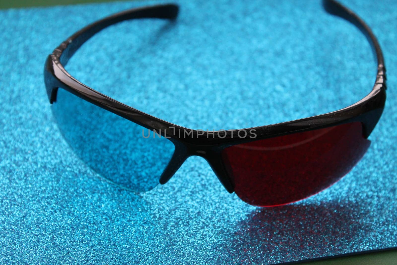 Watching movies with anaglyph 3D glasses by architectphd