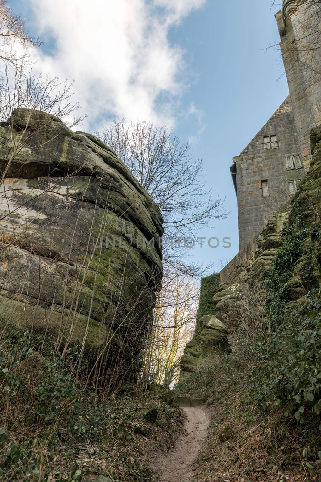 the legend of the Devil ear cushion rock where the castel of bad bentheim is build on in west germany, made from sandstone