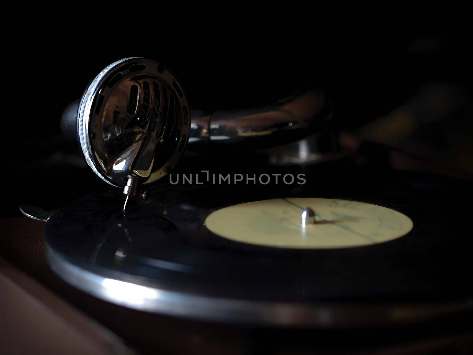 Vintage turntable vinyl record player close up by Andre1ns